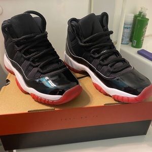 Jordan 11 Retros black and red 2019 released